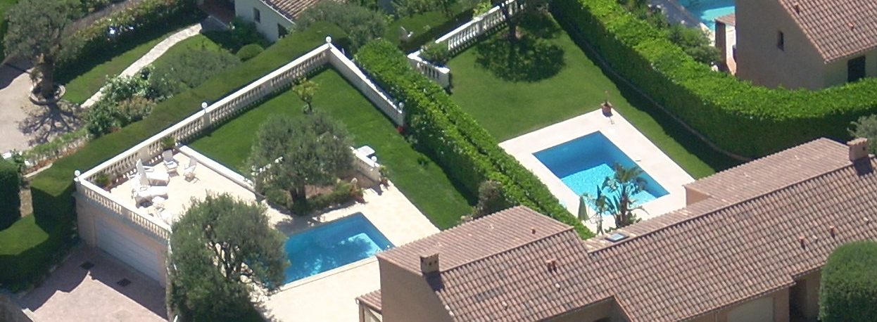 Roof top lawn and swimming pool